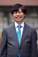 大森利夫役の浜野謙太。