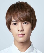 青山役の奥野壮。