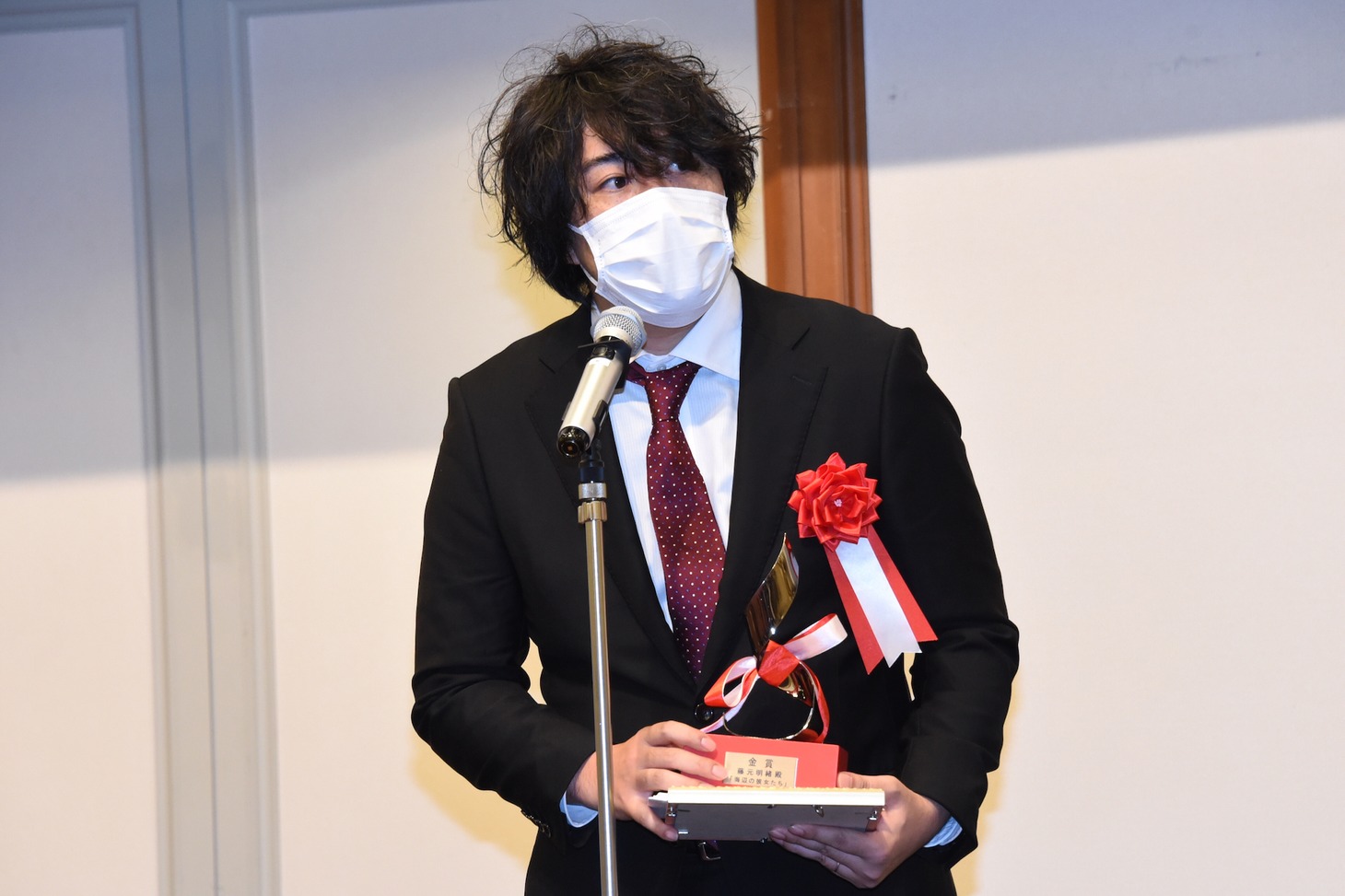 藤元明緒