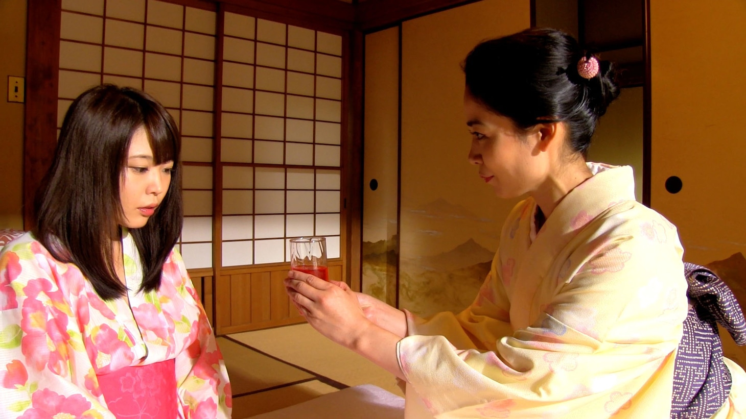「桃源郷的娘」