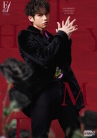 Thyme役のブライト（ワチラウィット・チワアリー）。