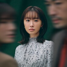 松本まりか演じる十仲華子。