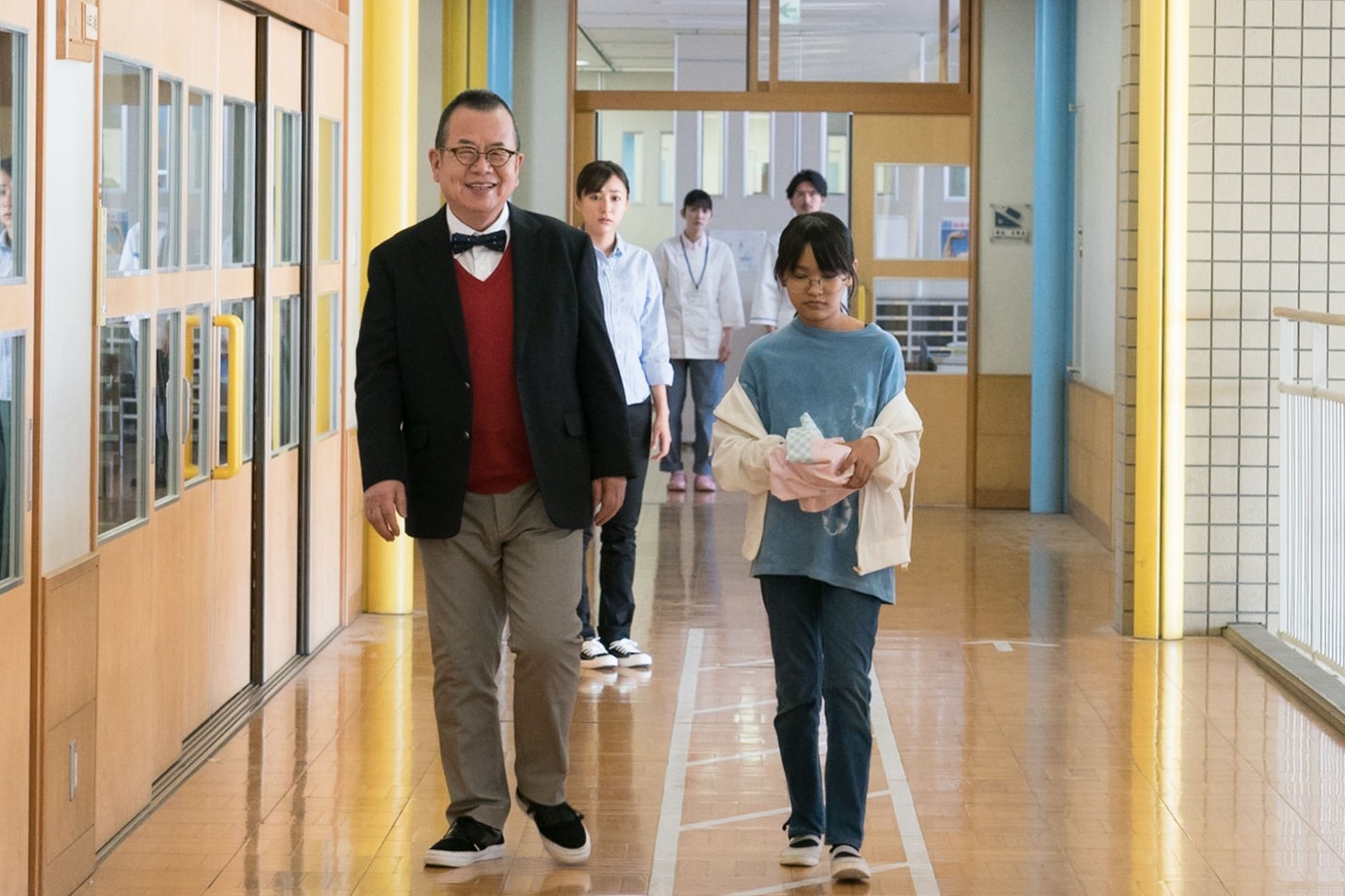 「あしやのきゅうしょく」新場面写真