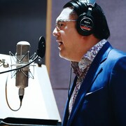 「コンフィデンスマンJP」五十嵐が歌手デビュー、「美声が社会現象になっちまう」