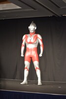 オープニングに登場したウルトラマン。