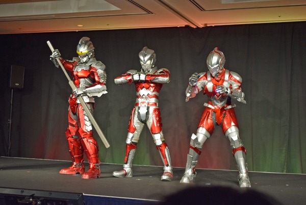 左からSEVEN SUIT、ULTRAMAN SUIT、ACE SUIT。