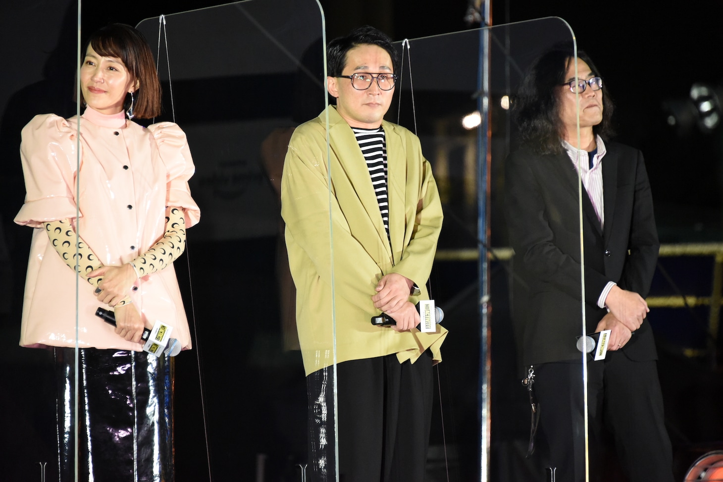 左から木村佳乃、じろう、英勉。