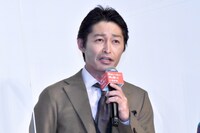 安田顕