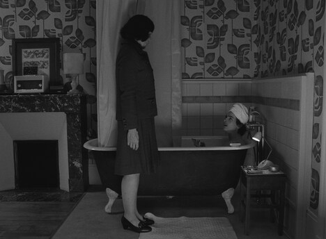 「フレンチ・ディスパッチ ザ・リバティ、カンザス・イヴニング・サン別冊」新場面写真