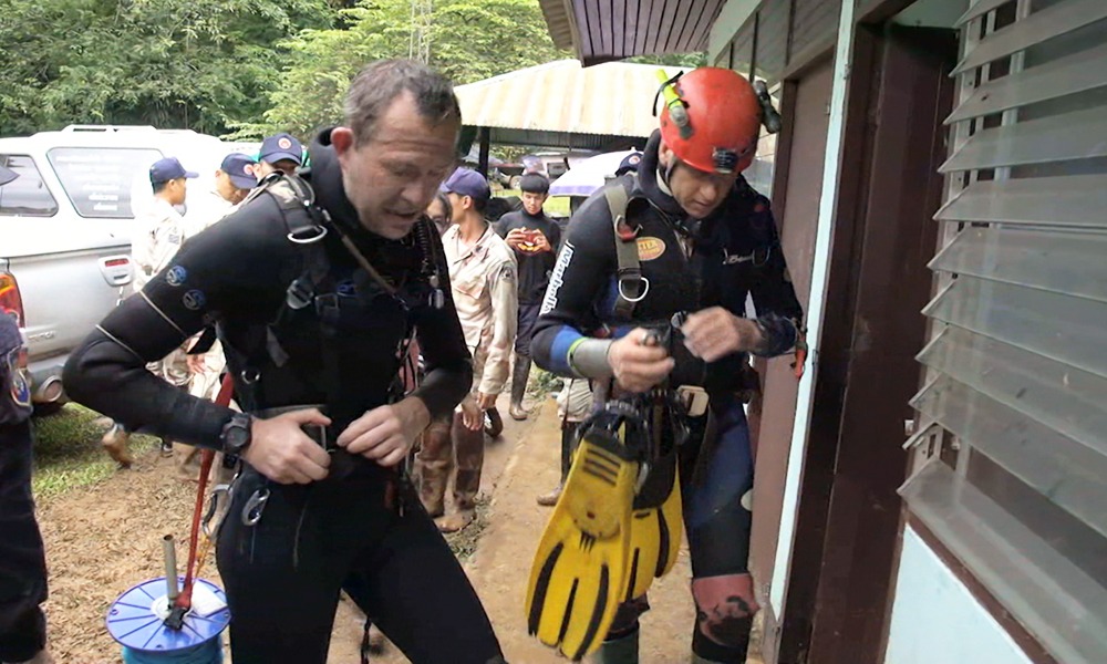 「THE RESCUE 奇跡を起こした者たち」