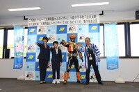 宮崎県で行われた「天尊降臨ヒムカイザー THE MOVIE」製作発表会見の様子。