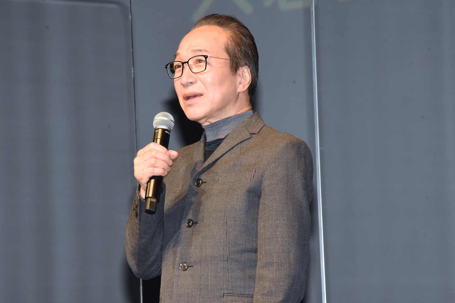 小日向文世