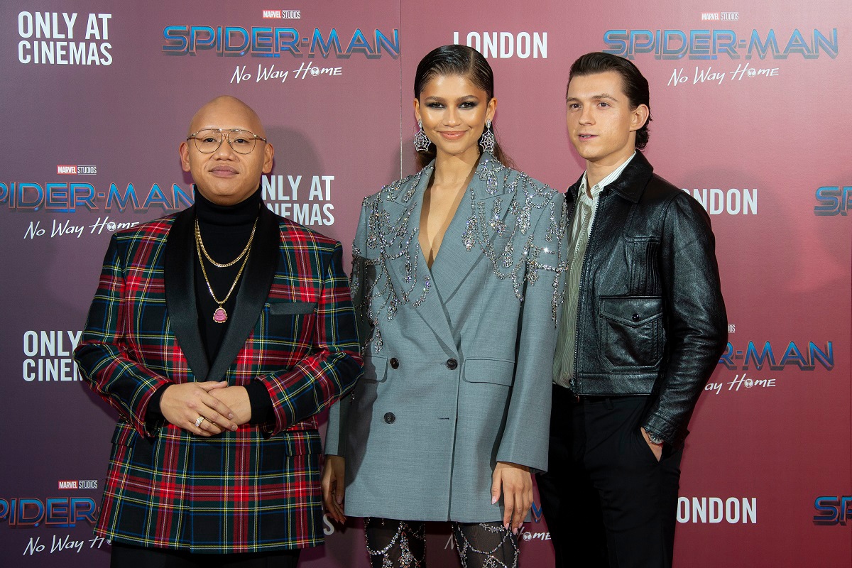 トム・ホランド、早口解説に成功するもゼンデイヤとJ・バタロンにツッコまれる