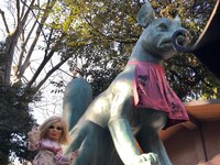 ペネロープによるヒット祈願の様子。