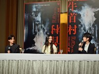 左から高橋文哉、Koki,、萩原利久。