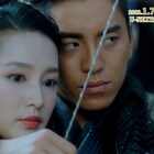 優しく手を取り弓の指南、ダレン・ワン×リー・チン共演「狼殿下」ラブPV公開