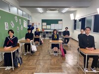 「コンフィデンスマンJP学園 英雄編」より。