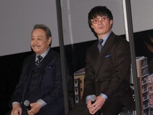 左から西田敏行、濱田岳。