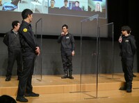 「DCU」制作発表の様子。