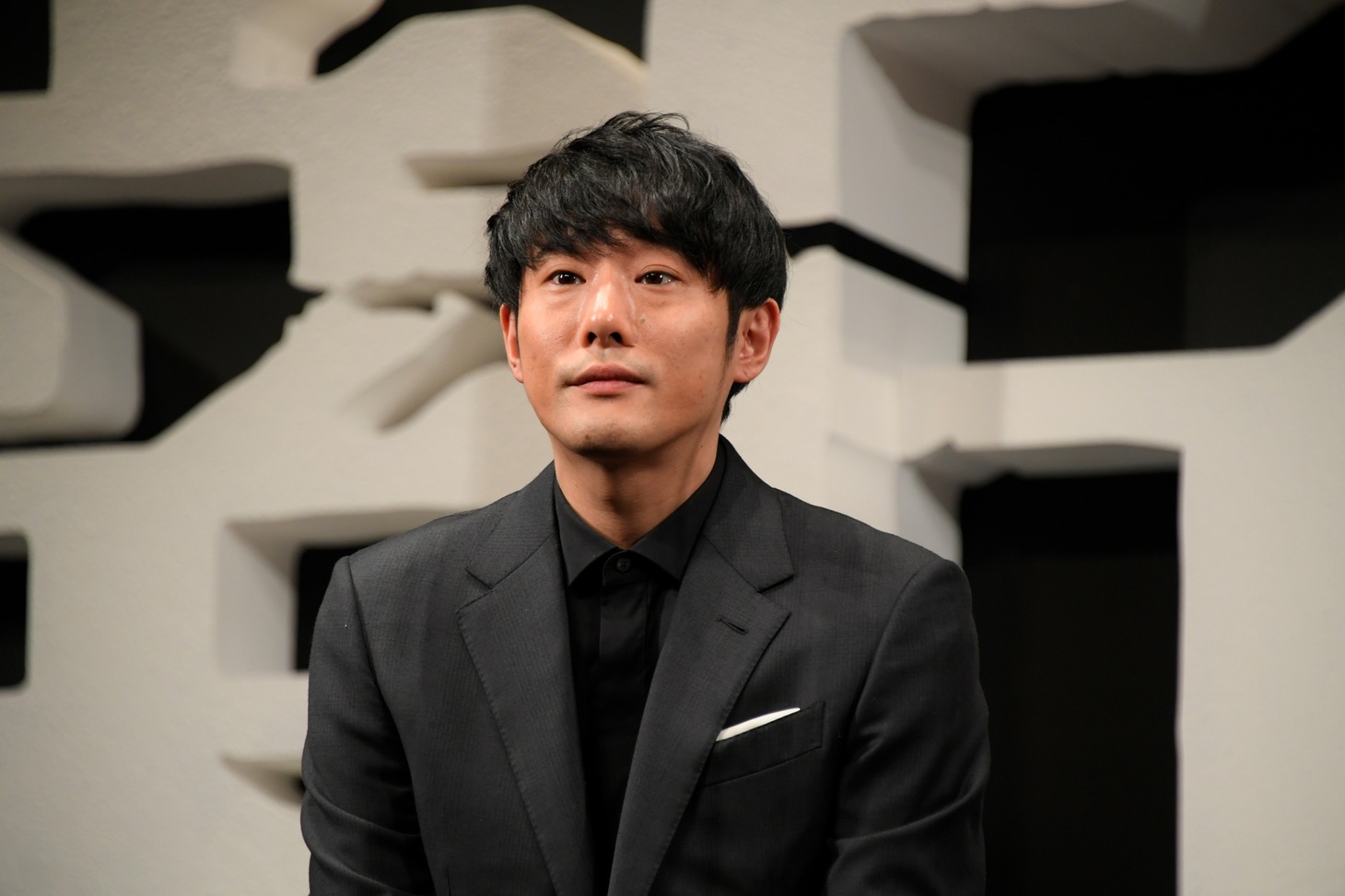 藤井道人