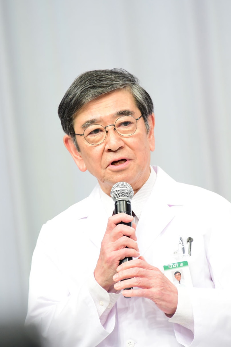 石坂浩二