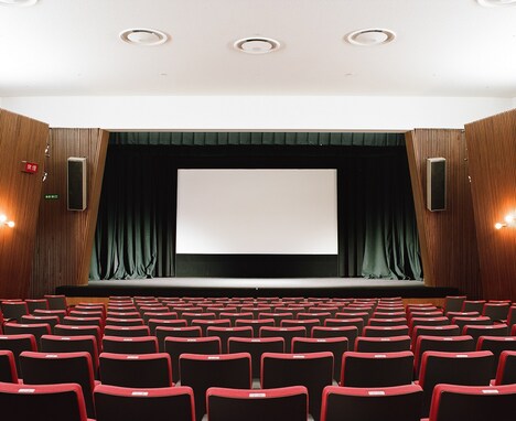 岩波ホール場内