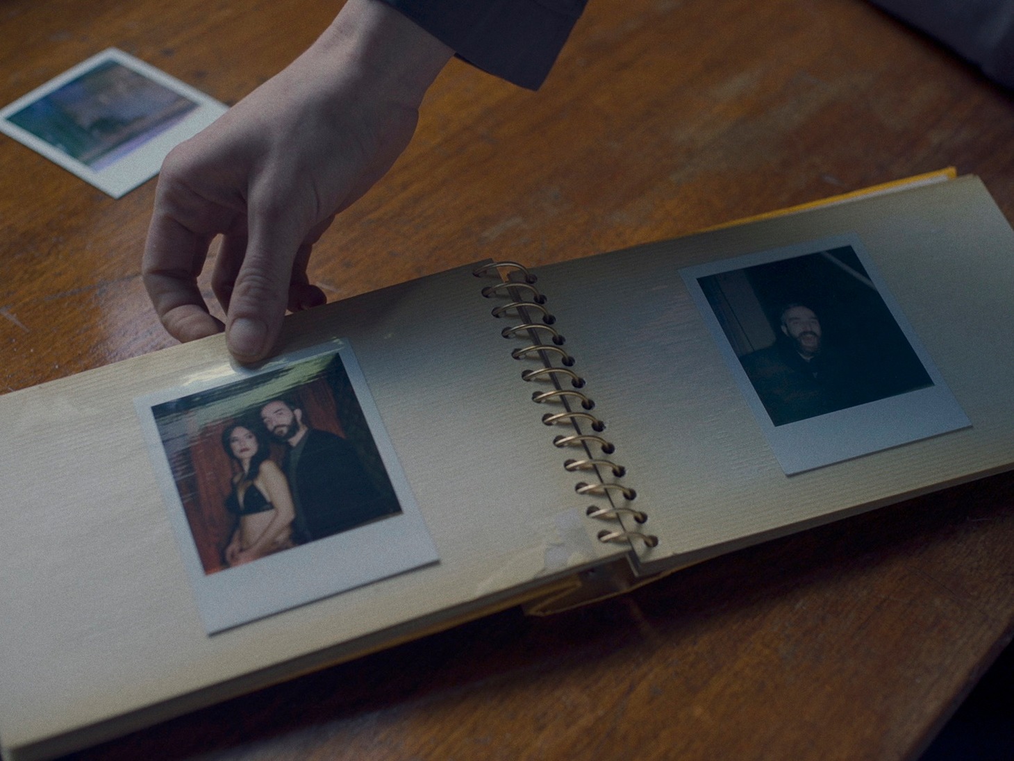 「林檎とポラロイド」新場面写真