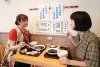 実写ドラマ「失恋めし」第1話より。