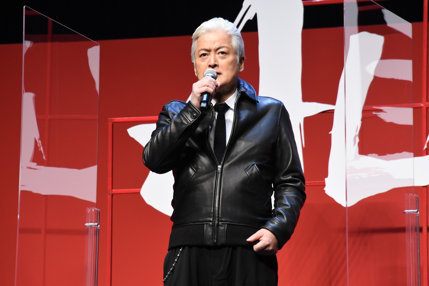 陣内孝則