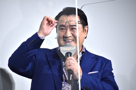 長澤まさみの言葉に涙目の小手伸也。