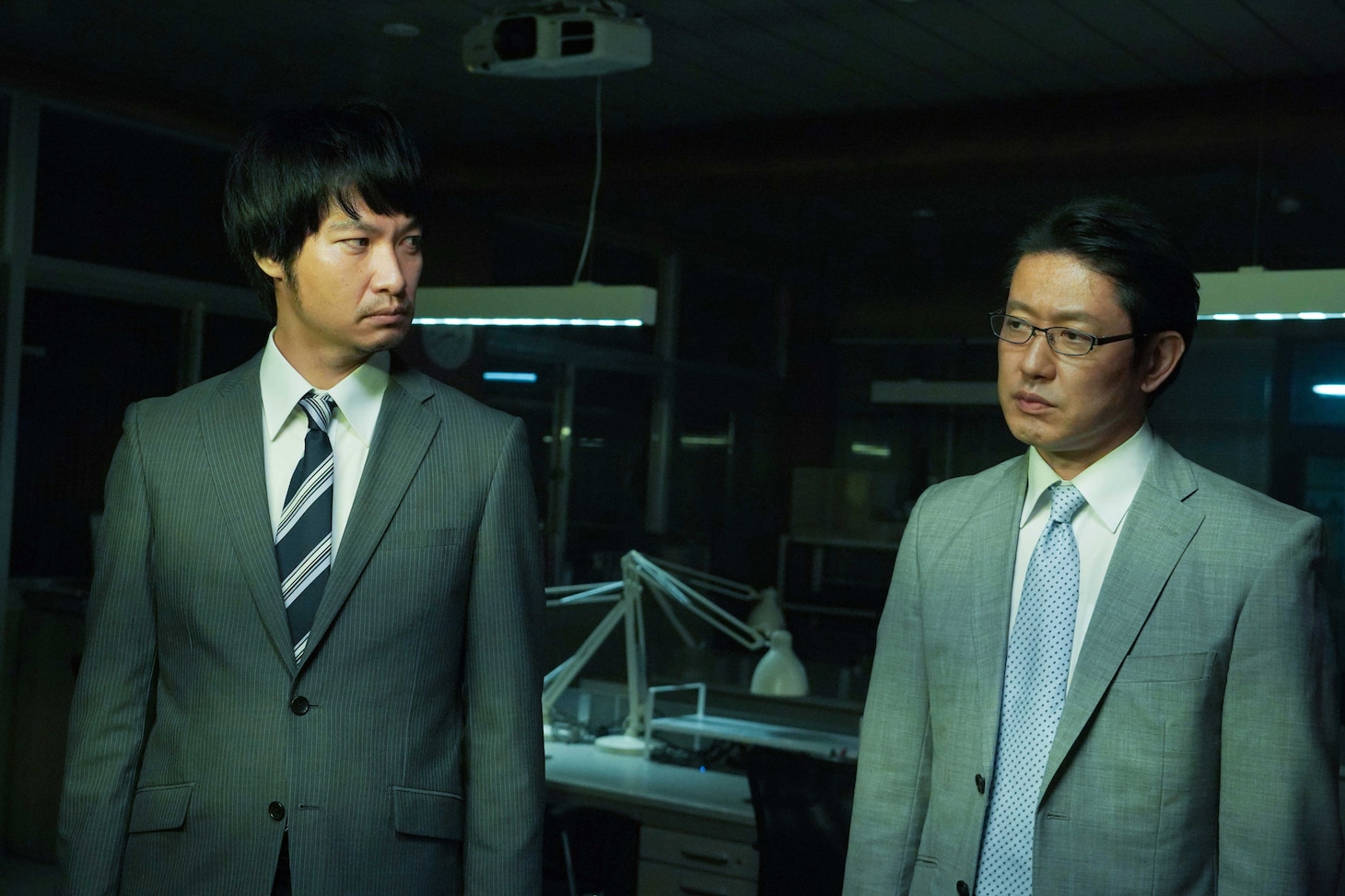 「連続ドラマW 邪神の天秤 公安分析班」新場面写真