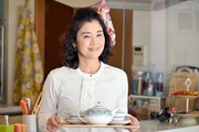 石田ひかり演じる杉野葉子。