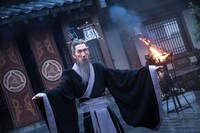 「クラッシュ・オブ・ゴッド 神と神」