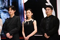 「牛首村」完成披露試写会の様子。