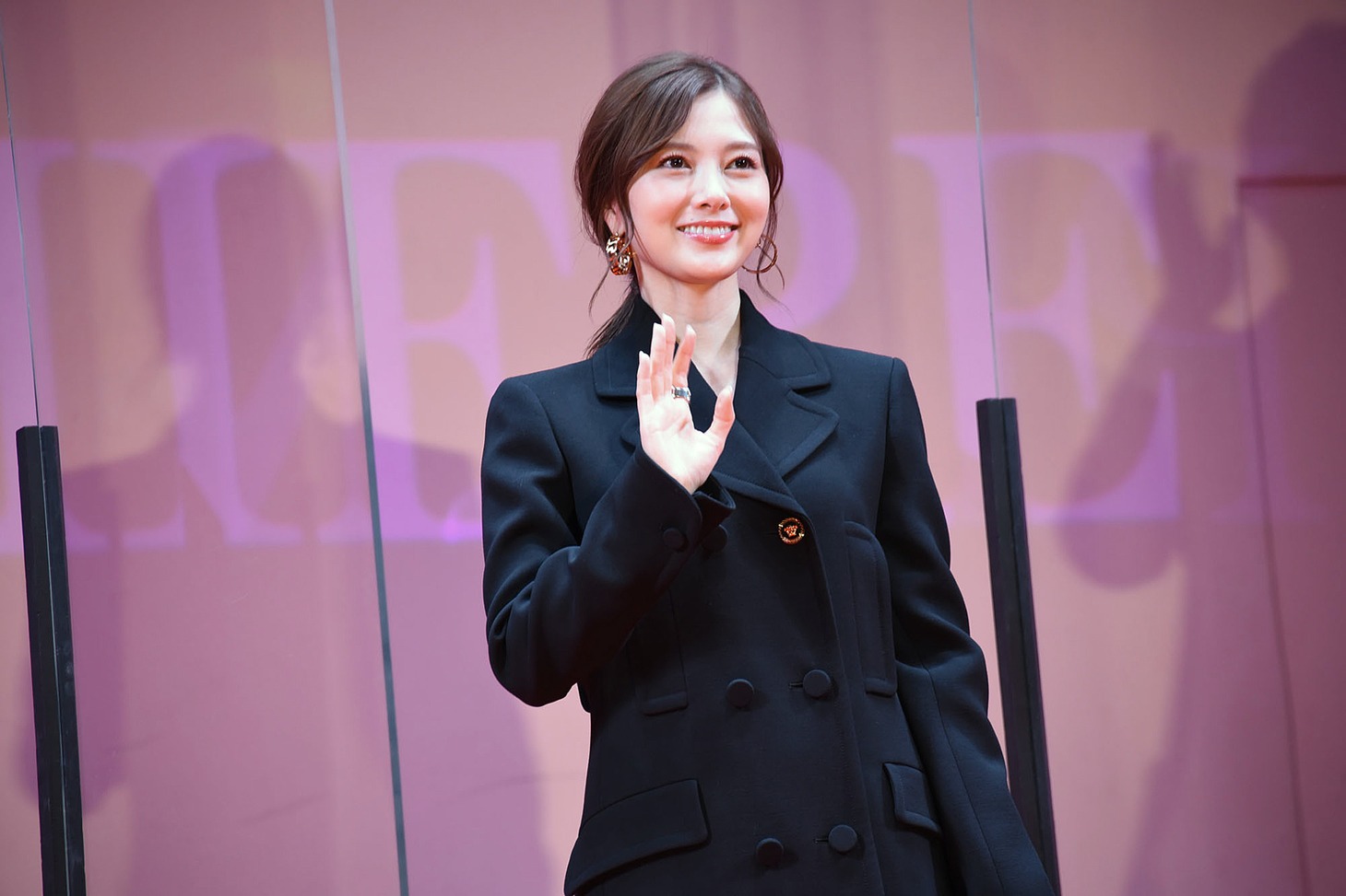 白石麻衣