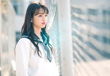 「君が落とした青空」より、横田真悠演じる西村トモカ。