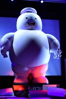 巨大なマシュマロマン。