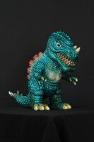 ソフビ人形「希望」（税込1万3200円）