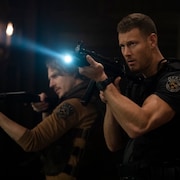 「バイオハザード」トム・ホッパーが“ウェスカー”語る、隠し扉やピアノシーン登場