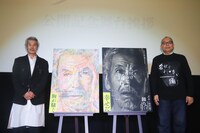 左から田中泯、犬童一心。