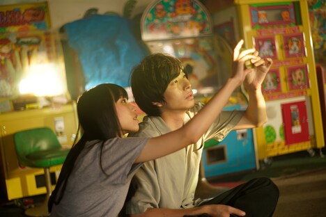 「永遠が通り過ぎていく」