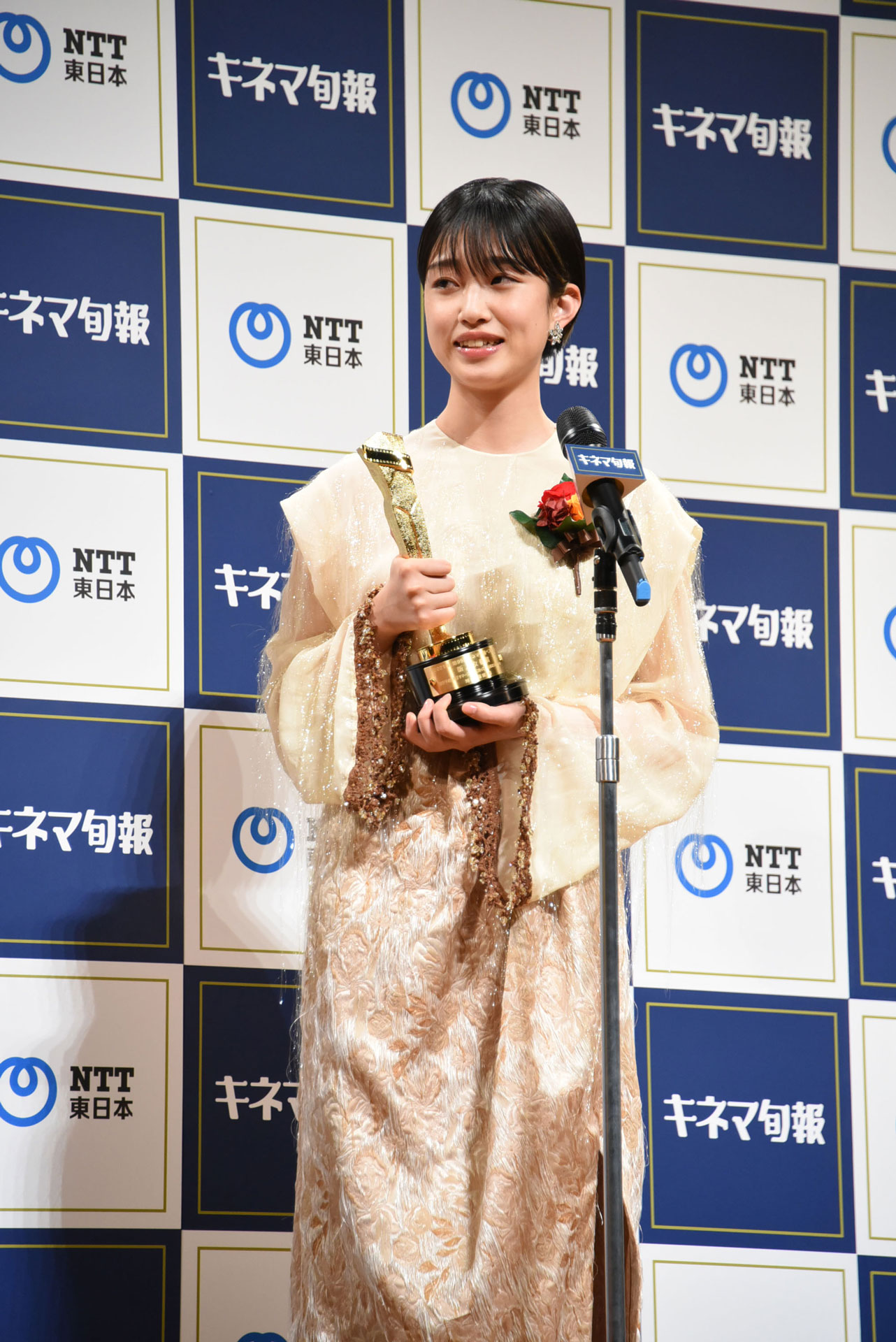 河合優実