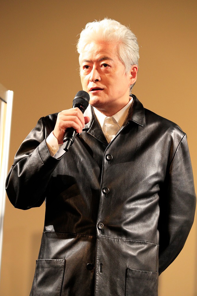 陣内孝則