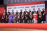 第76回毎日映画コンクールの受賞者たち。