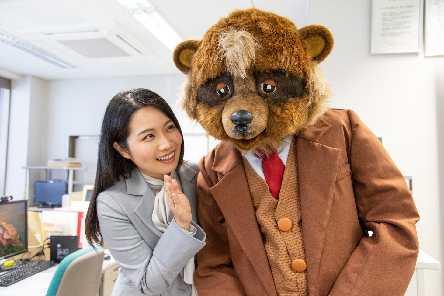 「タヌキ社長」より。