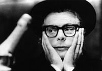 「8 1/2」 (c) MEDIASET S.p.A.