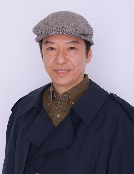 飛田迅平を演じる板尾創路。