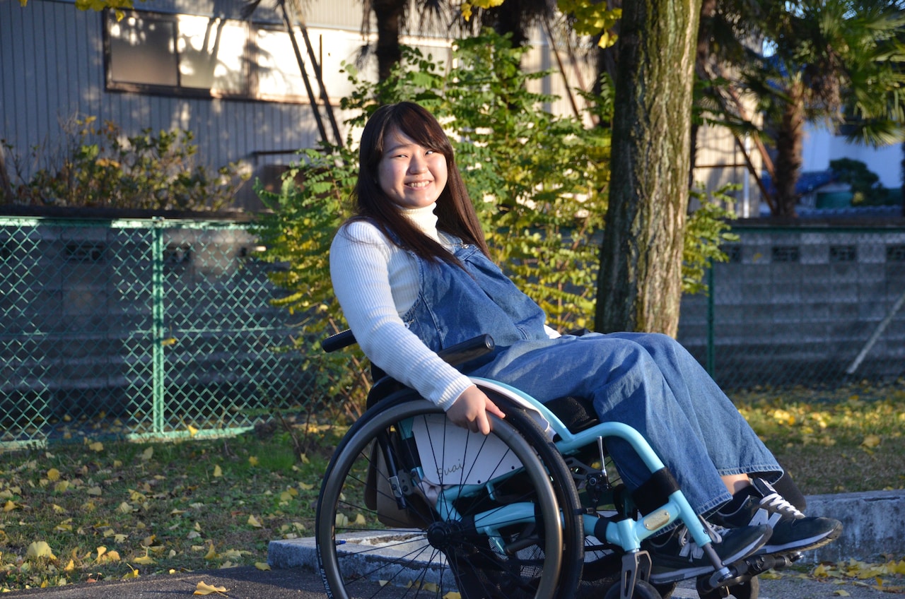 難病と闘う大学生捉えたドキュメンタリー「だから私は前を向く」の場面カット到着