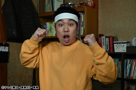 鈴木春男役のせいや。