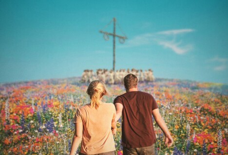 「ミッドサマー」 (c)2019 A24 FILMS LLC. All Rights Reserved.